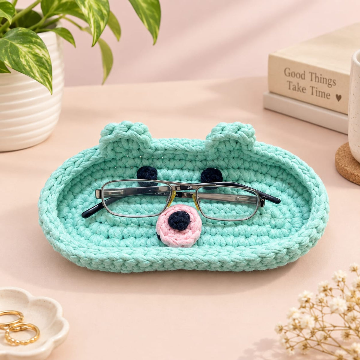 Glasses Holder | Handmade Crochet Glasses Holder